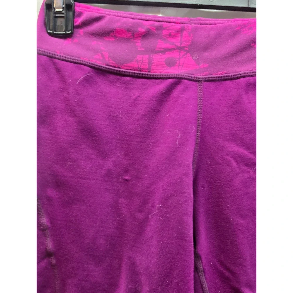 Zumba Wear‎ Purple Athletic Shorts Women's Size Small Workout Fitness
